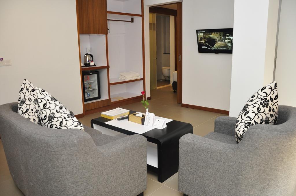 The Rgn City Lodge Γιανγκόν Δωμάτιο φωτογραφία